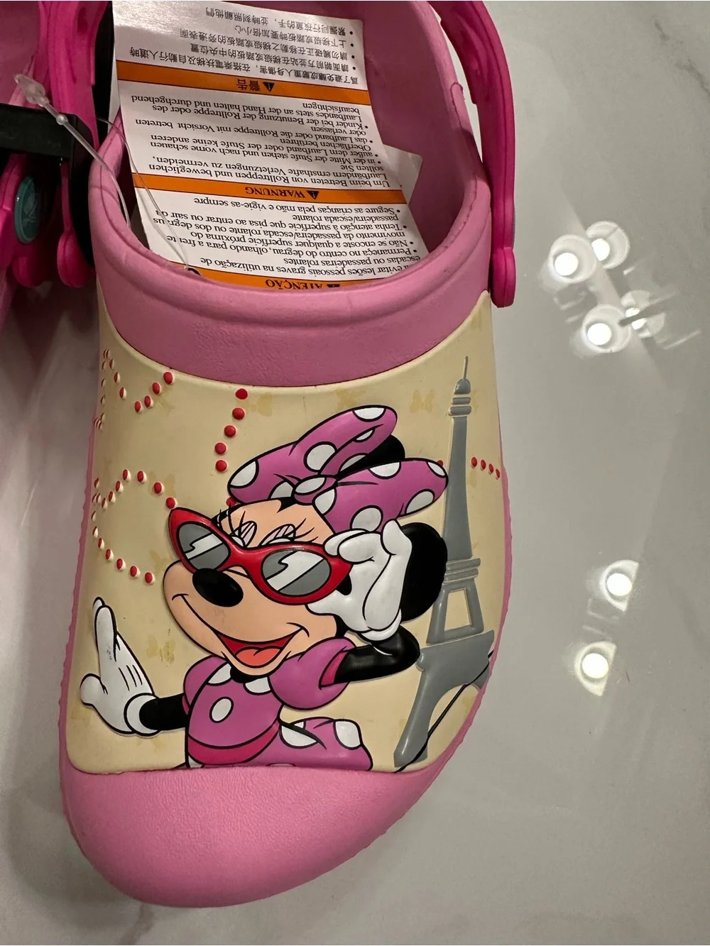 CROCS Kids (Girls size 1) NWT Minnie Mouse “Jet Set” Carnation Pink Travel Clogs
